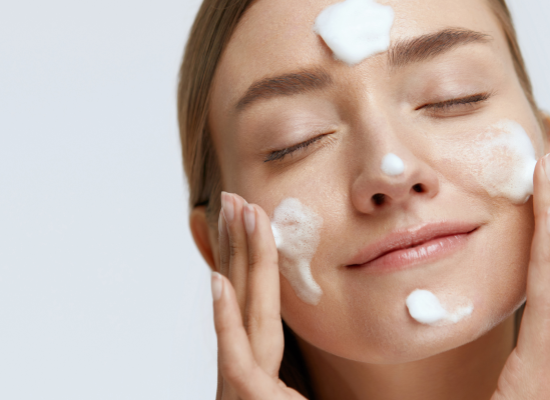 Op uw huid leven 1.000 soorten bacteriën. En dat is goed nieuws.